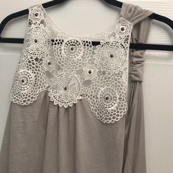 Gray Cardigan Vest - Picture 4 of 5